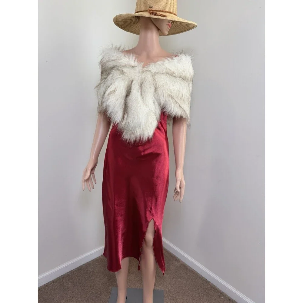 CLMMEIYUAN Ivory Faux Fur Wrap Shawl Stole Satin Lined  Wedding Bridal Shrug
